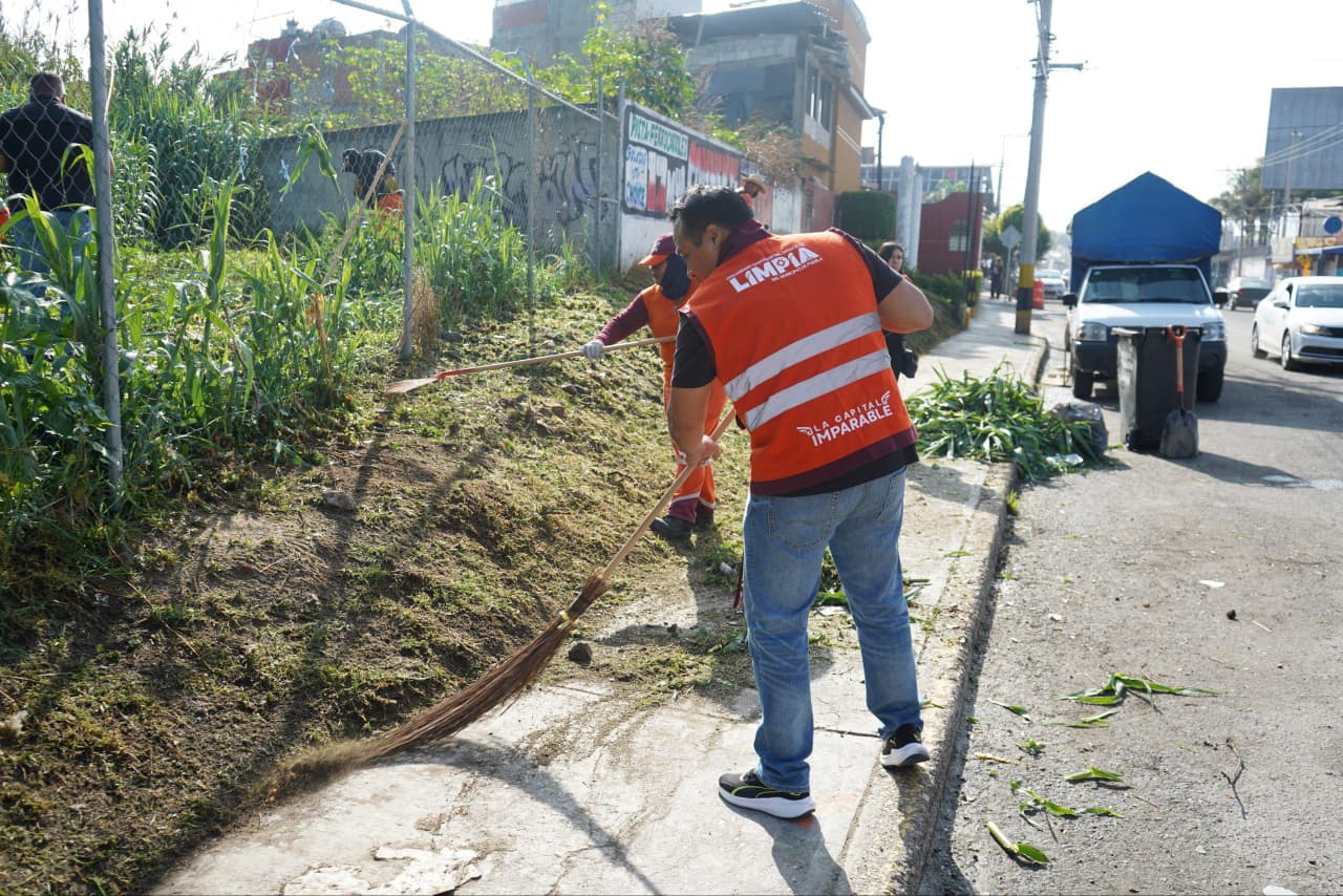 Imagen principal del artículo Supervisa Pepe Chedraui limpieza de barrancas ante temporada de lluvias