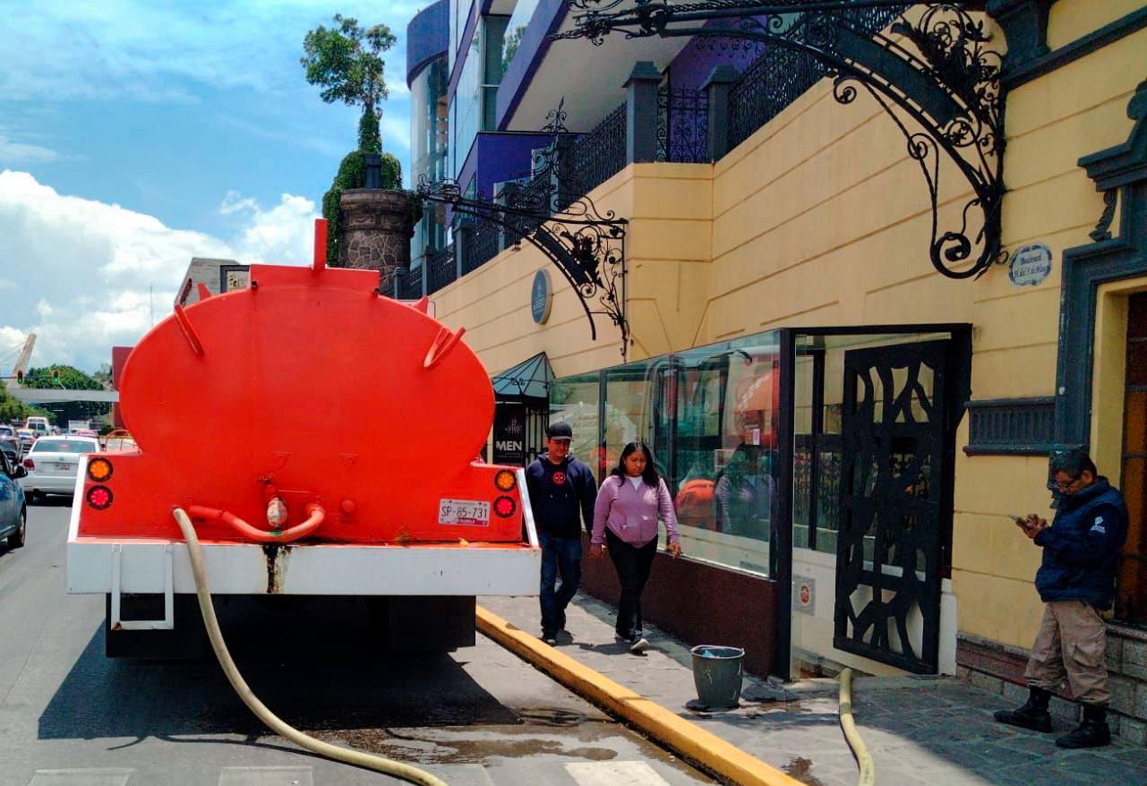 Imagen principal del artículo Gobierno de Pepe Chedraui efectuó labores de lavado en el Puente de Bubas