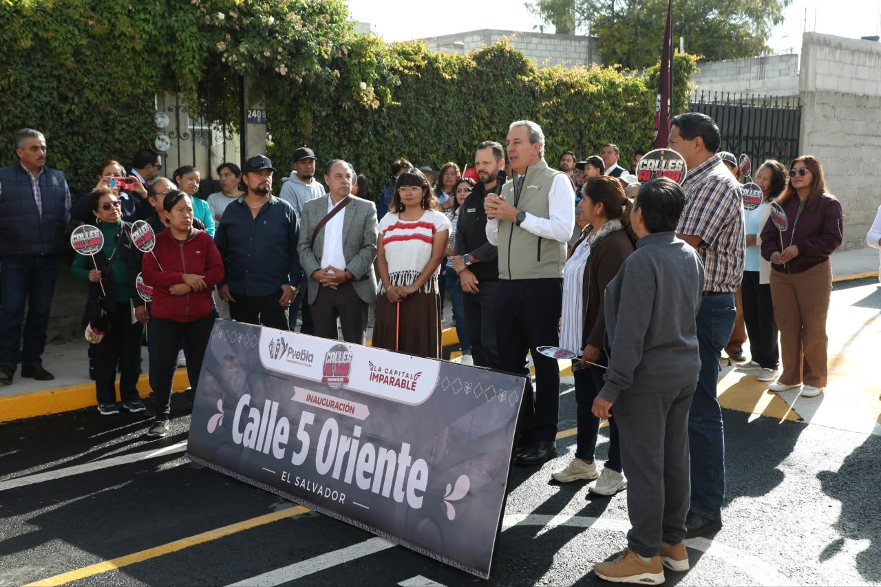 Imagen principal del artículo Fortalece Pepe Chedraui vialidades en la colonia El Salvador