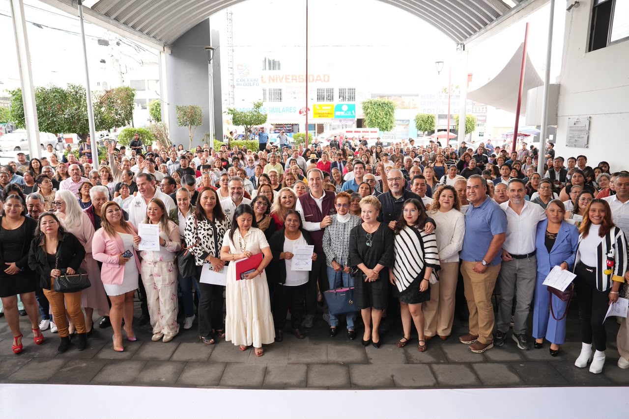 Imagen principal del artículo Toma protesta Pepe Chedraui a 87 nuevas mesas directivas de colonias; ofrece trabajo conjunto por la ciudad