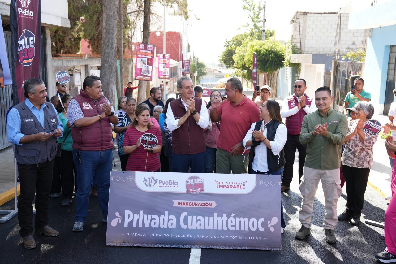 Imagen principal del artículo Entrega Pepe Chedraui obra de pavimentación en la colonia Guadalupe Hidalgo 2da. Sección